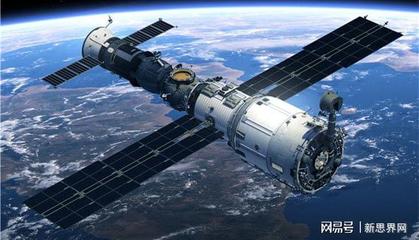 北斗系統(tǒng)正式開通 驅(qū)動(dòng)定位芯片產(chǎn)業(yè)升級(jí)，拓展衛(wèi)星通信服務(wù)新藍(lán)海